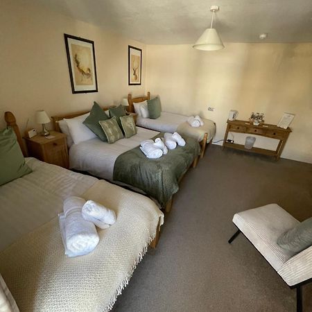 The Crown Hotel Lynton Buitenkant foto