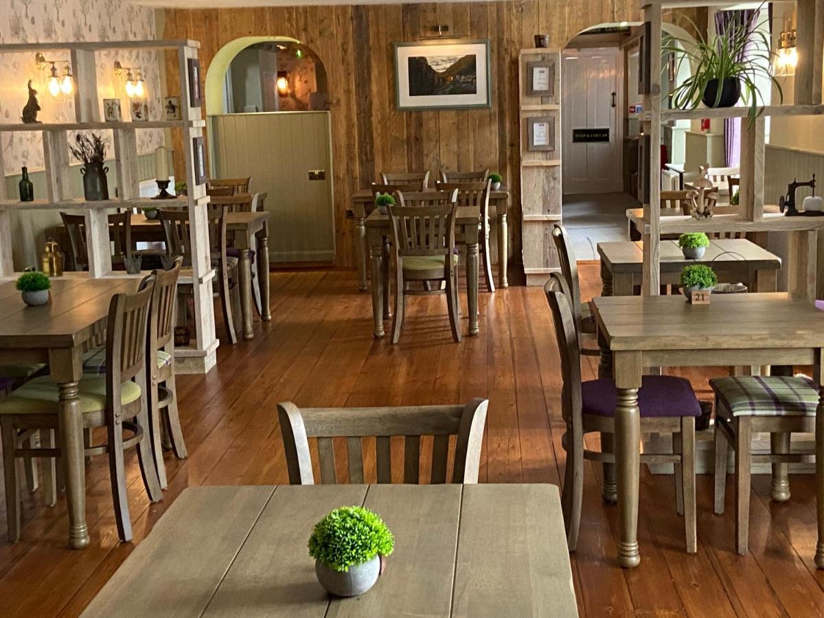 The Crown Hotel Lynton Buitenkant foto
