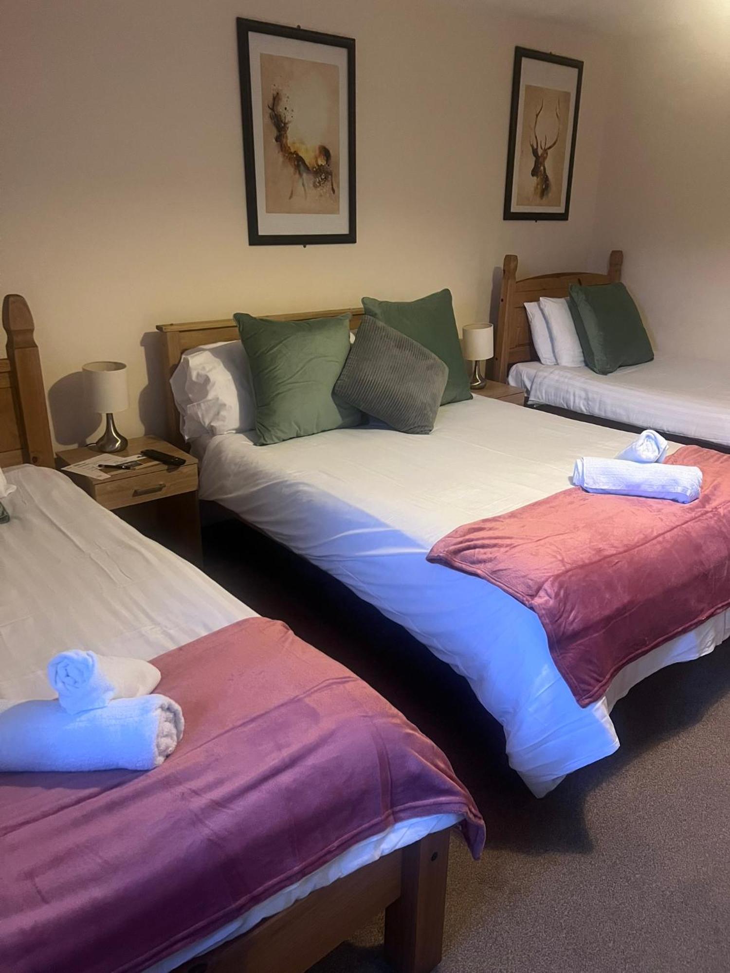 The Crown Hotel Lynton Buitenkant foto