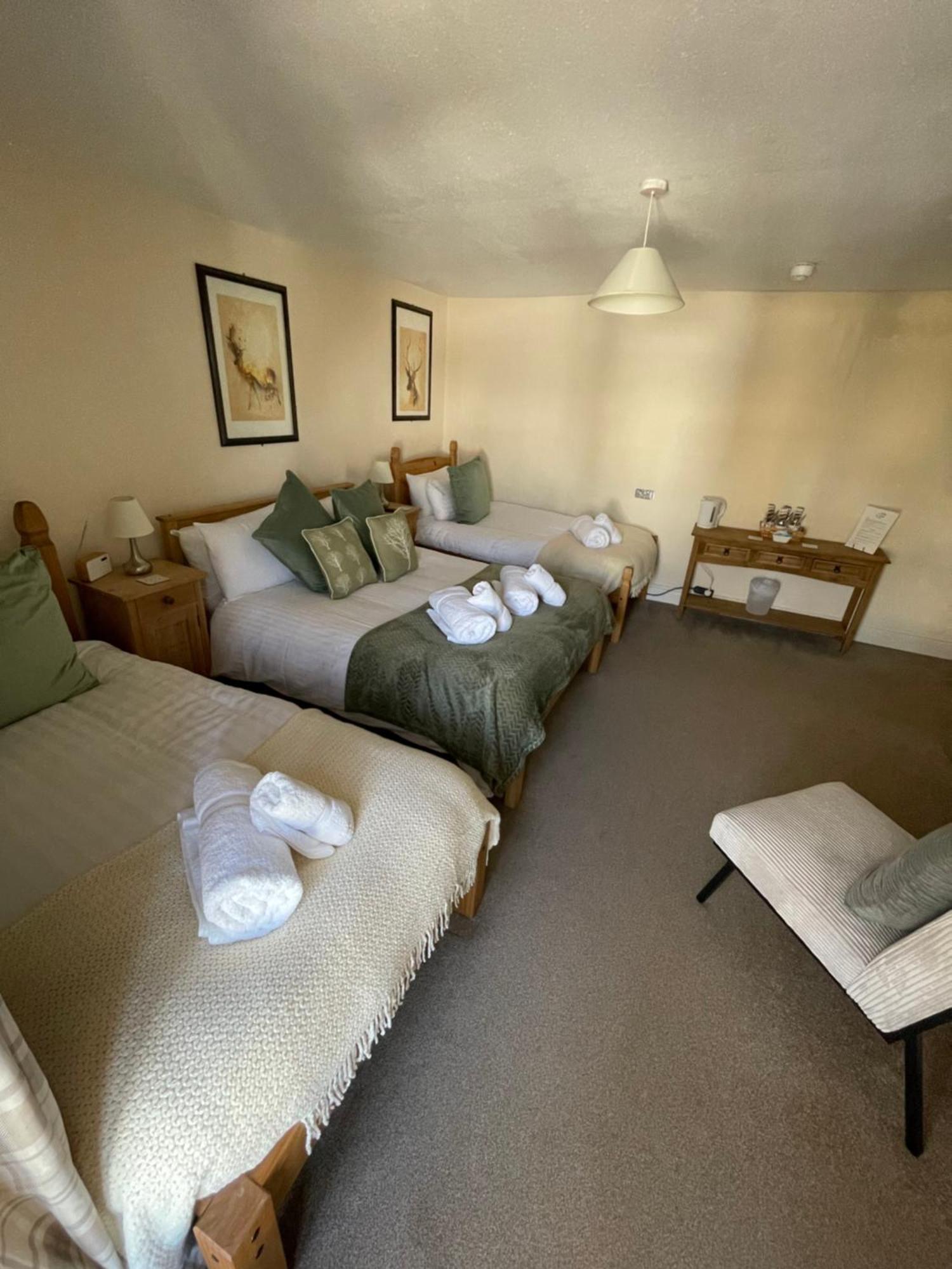 The Crown Hotel Lynton Buitenkant foto